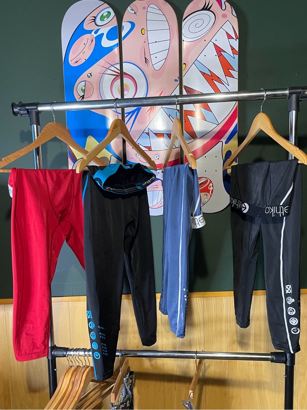 Men’s Ethiko Active Compression 3/4 Capri Leggings 2-Black, 1- Red, 1- SteelBlue